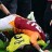 Piştî maçê lîstikvanên Galatasaray û Fenerbahçeyê li nav sehayê pevçûn, polîs ketin sehayê